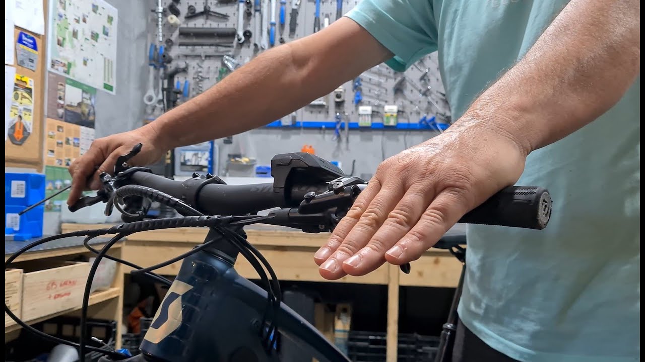 The importance of a good bike levers adjustment | Feelviana Store |